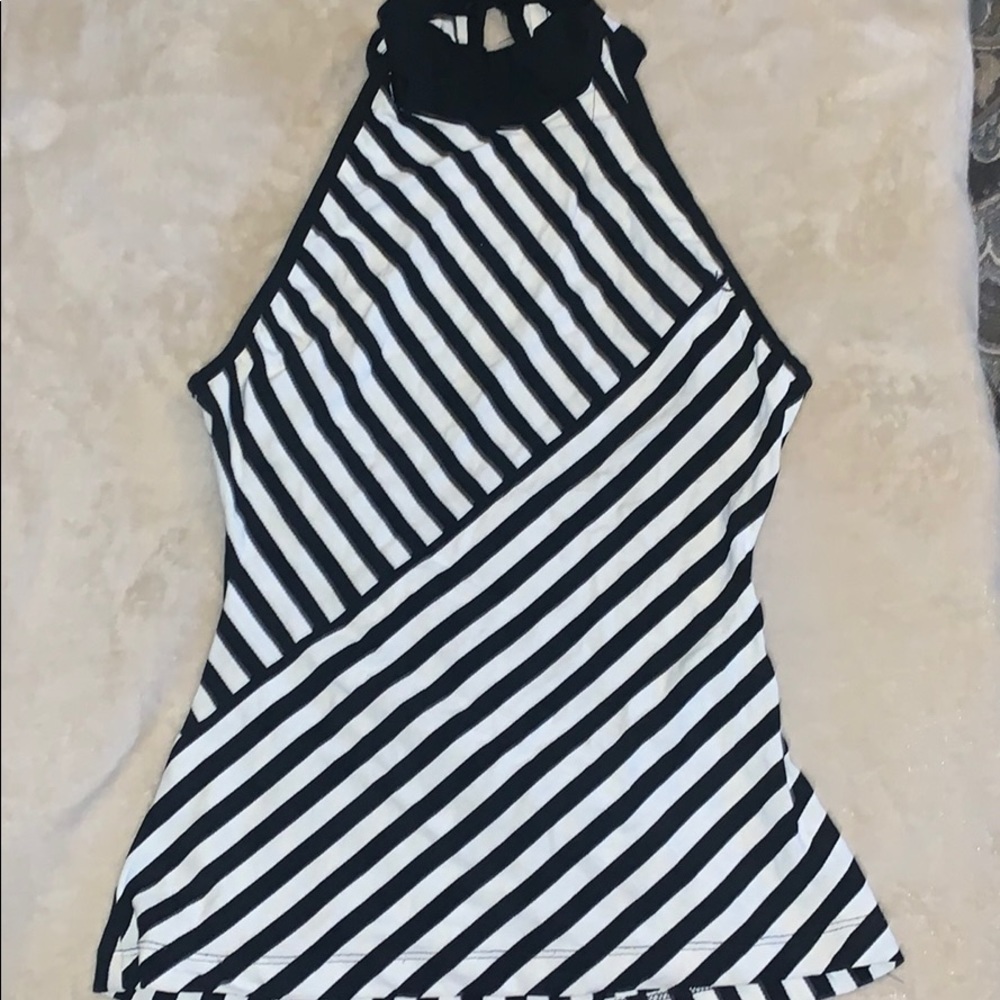 COPY - Women’s CASHE’ striped blouse!